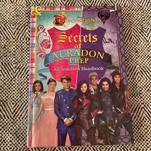 Descendants Secrets of Auradon Prep.